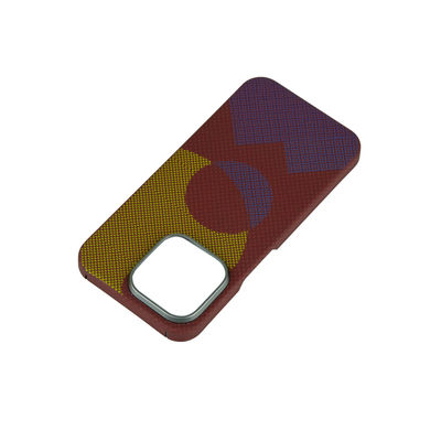 Luxury Customized Pattern Aramid Carbon Fiber Phone Case for iPhone 16 Pro Max with 0.8mm Thickness and 16g Weight