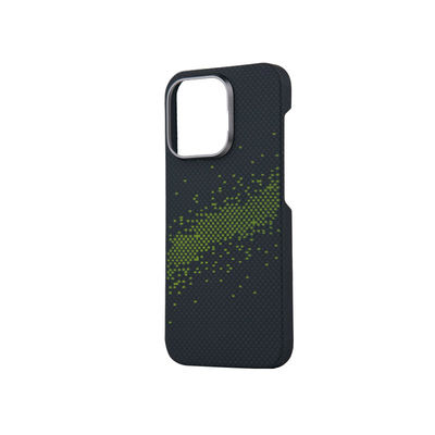 2024 New Luxury Customized 0.8mm Thickness 16g Weight Aramid Fiber Phone Case for iPhone 16 Pro Max